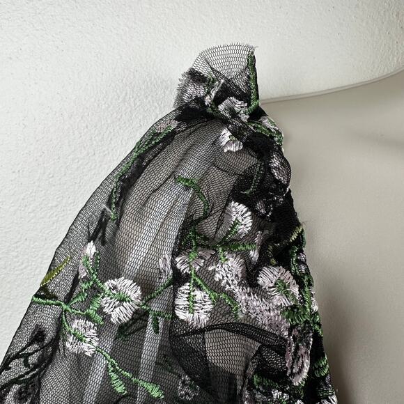 NEW Lulus Radiant Love Black Embroidered Skater Dress Fairy Babydoll Sz M - Picture 9 of 16